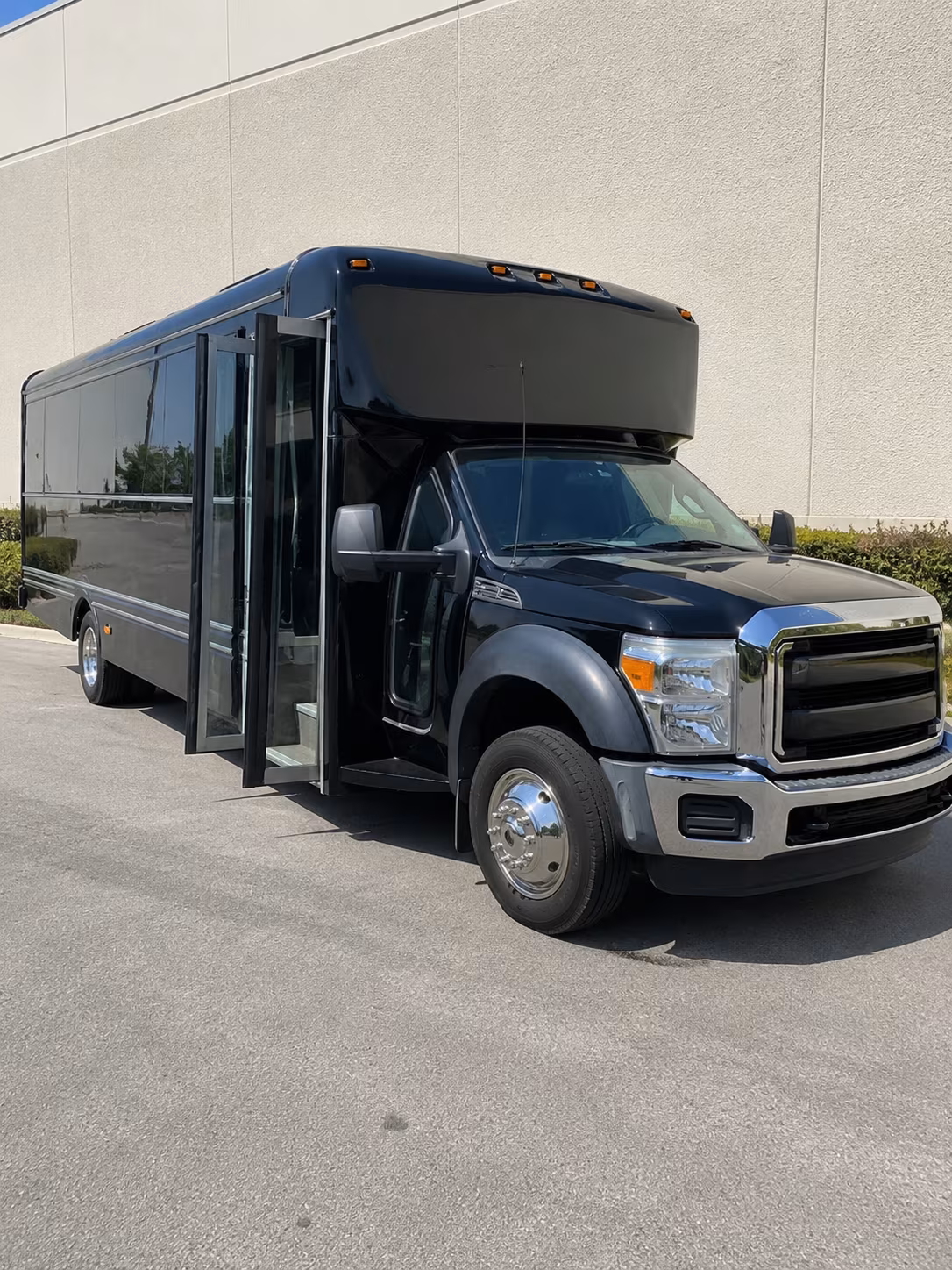 browse a large selection of party buses for your missouri city bridal party
