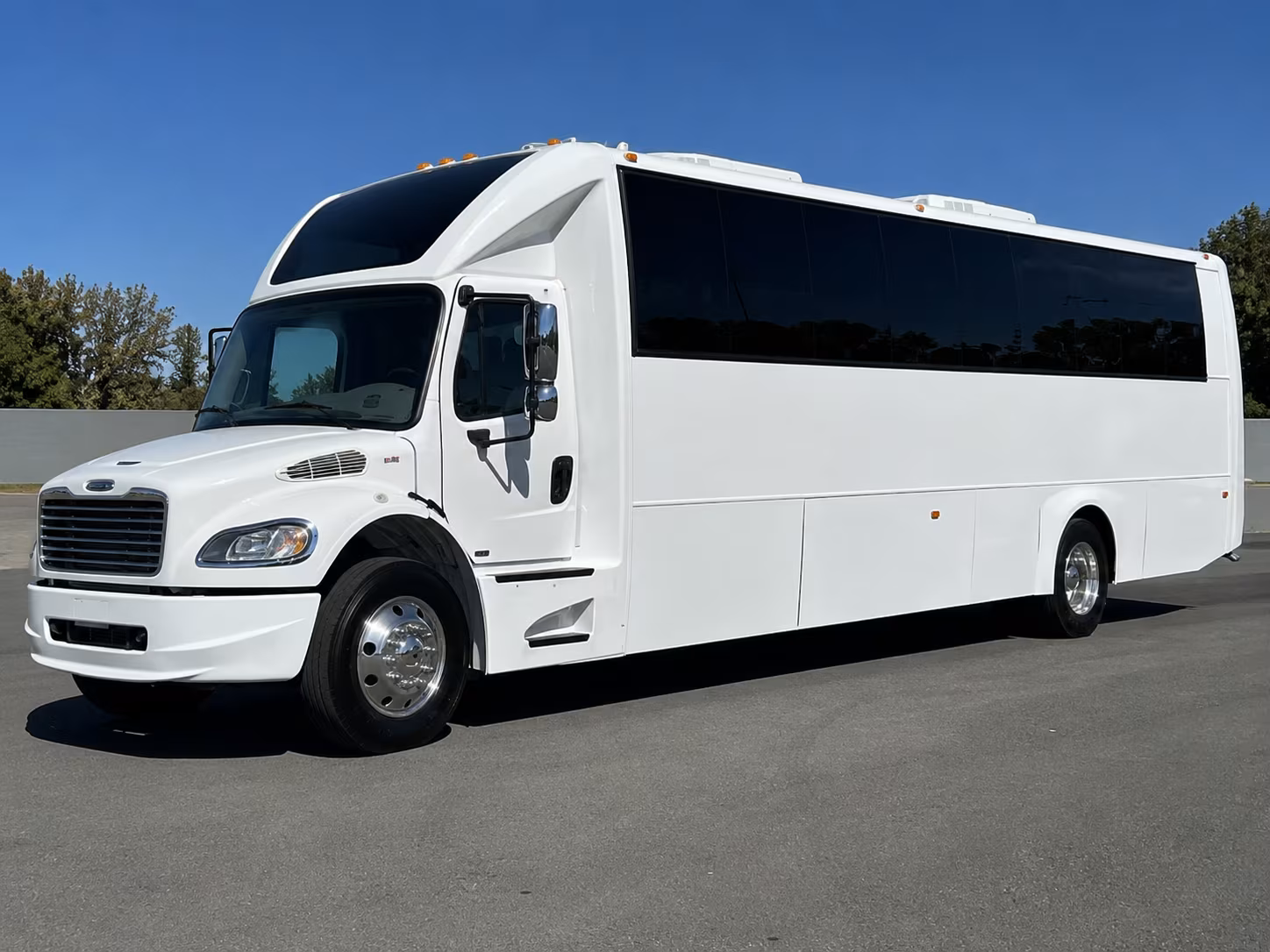 friendswood bus rentals