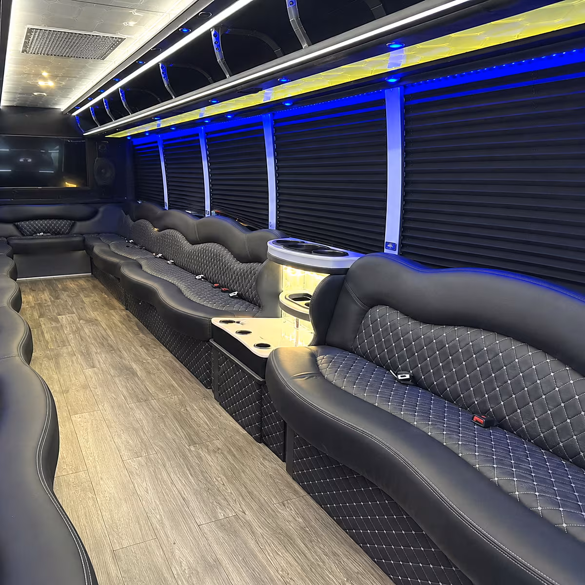 missouri city night out party bus rental