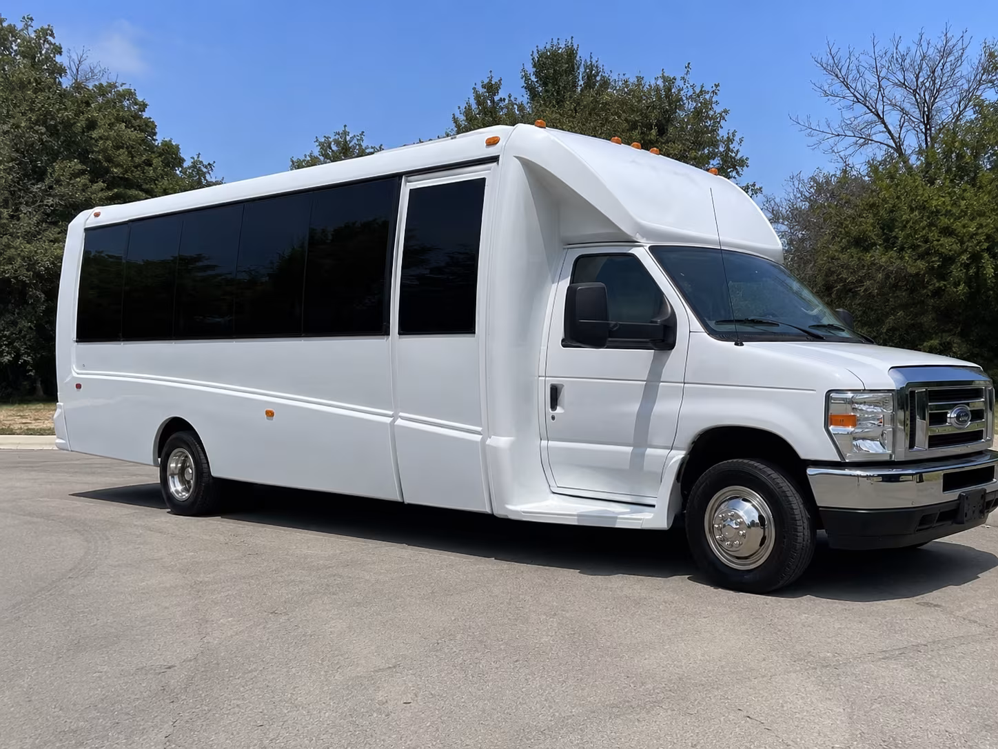 missouri city wedding party bus rental