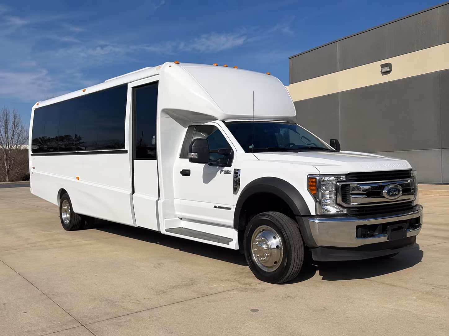 missouri city wine tour brewery transportation onboard