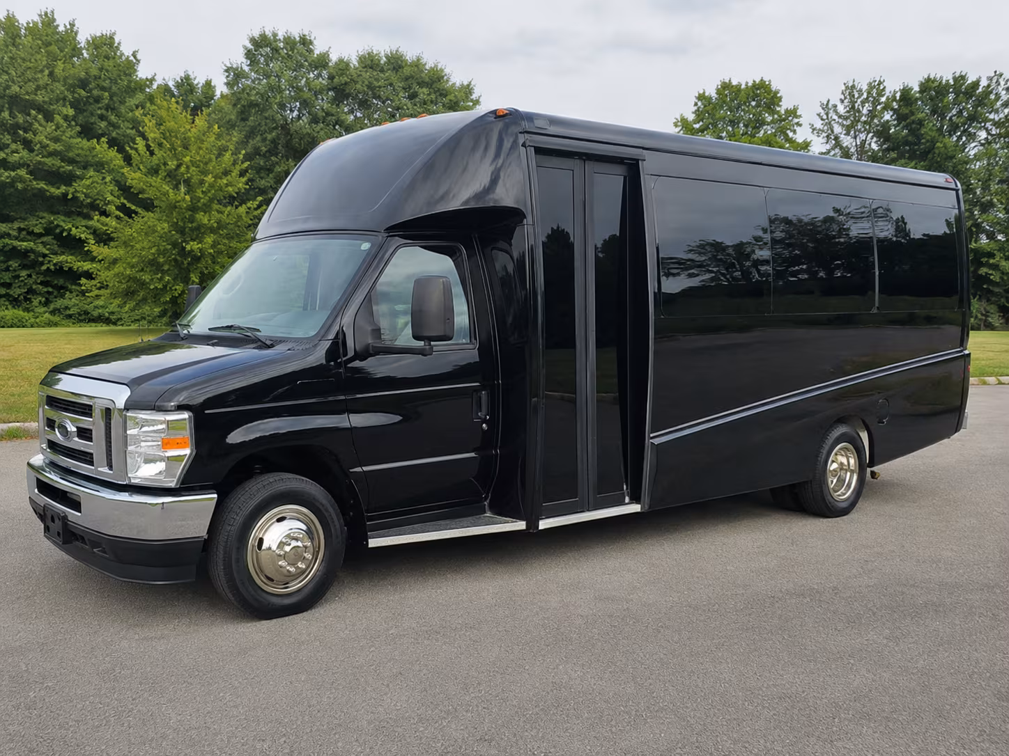 pasadena charter buses for pasadena congregations and religious groups