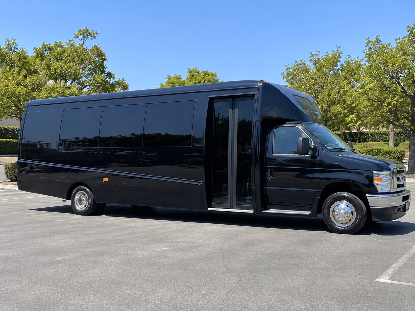 pasadena charter buses for school field trips across pasadena