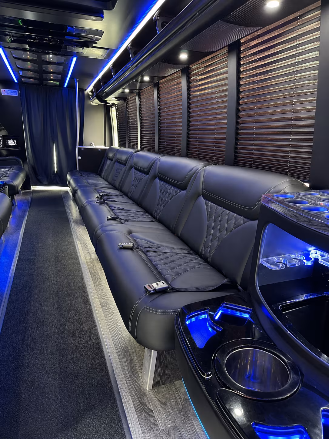 pearland bus rentals