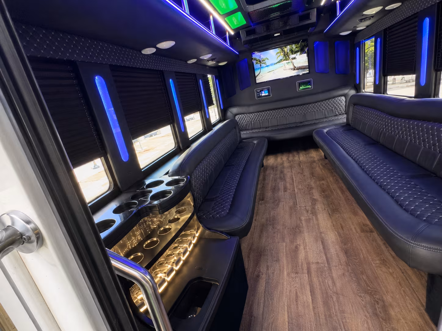 pearland ride to the dance in style with pearland prom bus rentals